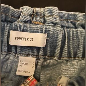 BOOTYS SHORTS -FOREVER 21